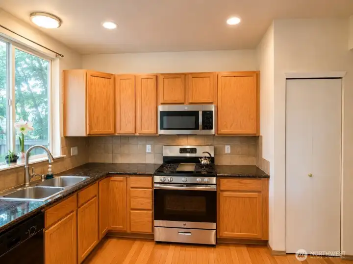 Plenty of counterspace and cabinets