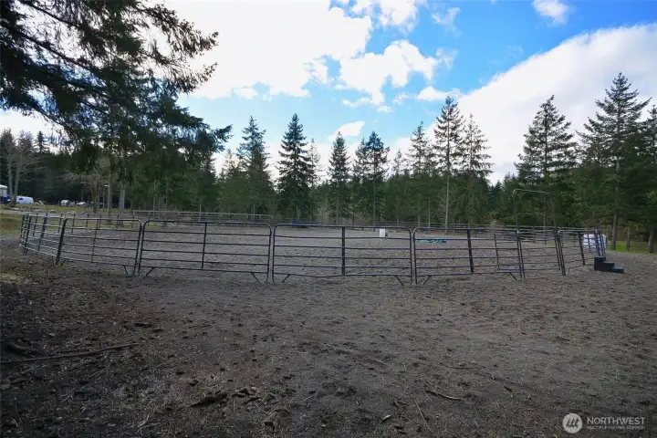 Round pen does not convey but the ground work is done.