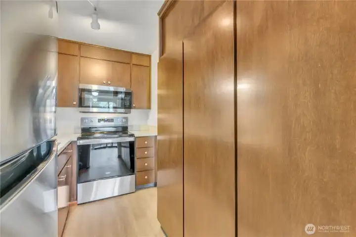 Lots of storage in this kitchen