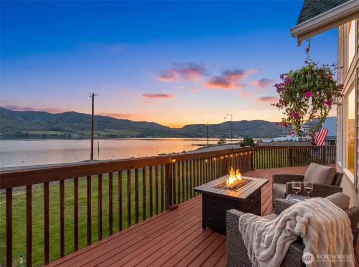 Life at 111 Eldorado Way means you get to enjoy Lake Chelan sunsets, waterfront vibes, and unforgettable lake views.