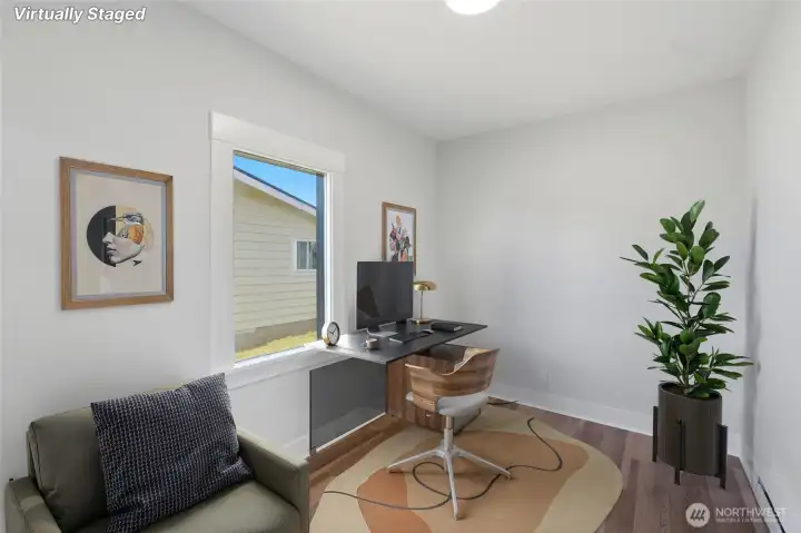 2nd bedroom offers Flexible Space for Work or Guests. 2nd bedroom offers Flexible Space for Work or Guests.