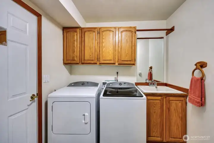 Main Floor Laundry w/ deep sink