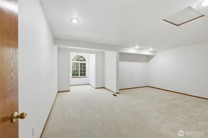 Fabulous Bonus Room