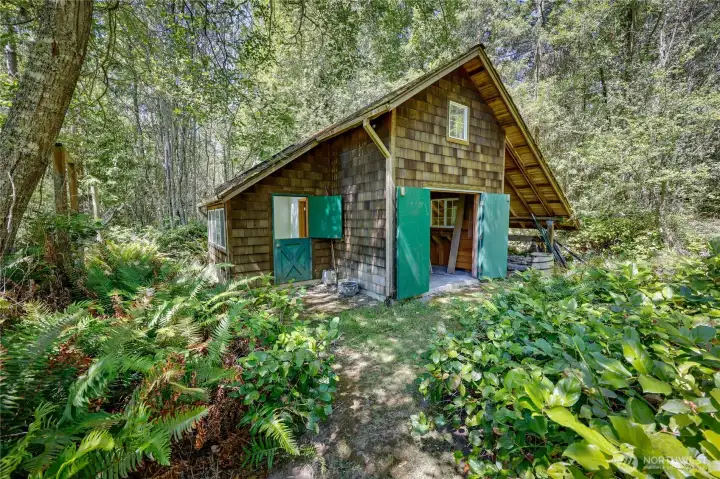 Mini Barn/Shop, She-Shed.. use your imagination