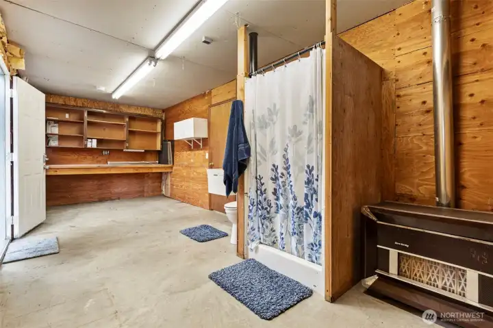 Heated shop or living area with .75 bathroom