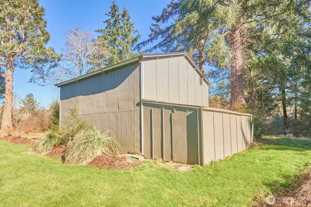 The barn could be converted back to a stable for animals