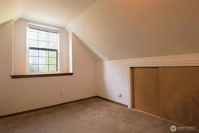 Large Finished Bonus Room Above the Garage With Tons of Built-In Storage
