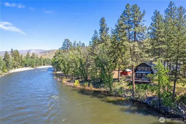Easy in and out for Rafting, floating, fishing and....