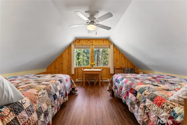 Double beds & trundle underneath for even larger slumber parties!