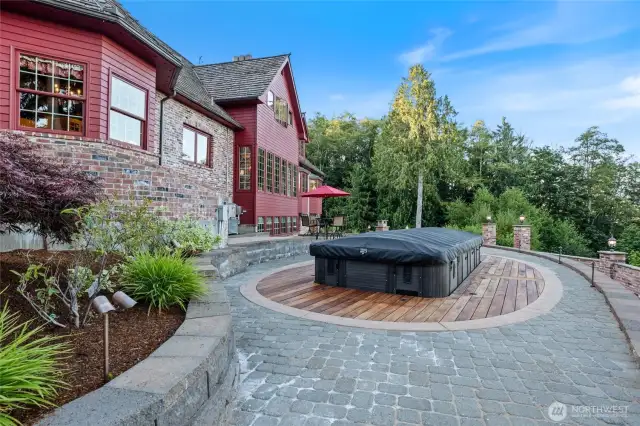 Swim spa/hottub with views of Seattle skyline for relaxing...