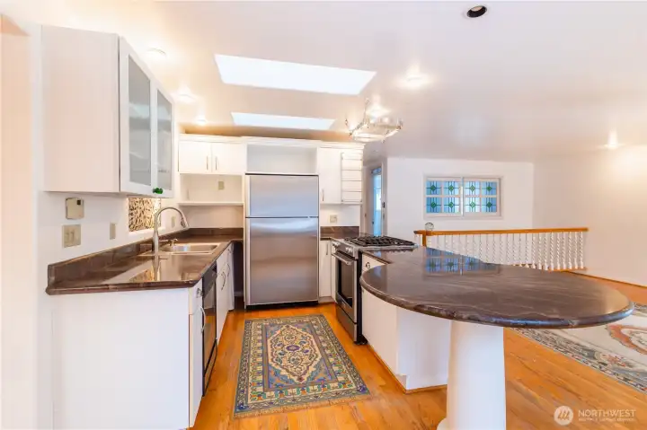 Kitchen upstairs w/Italian title inlay