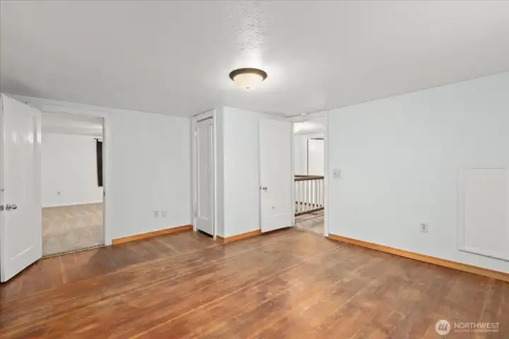 Doorway to bedroom 1 or hallway.