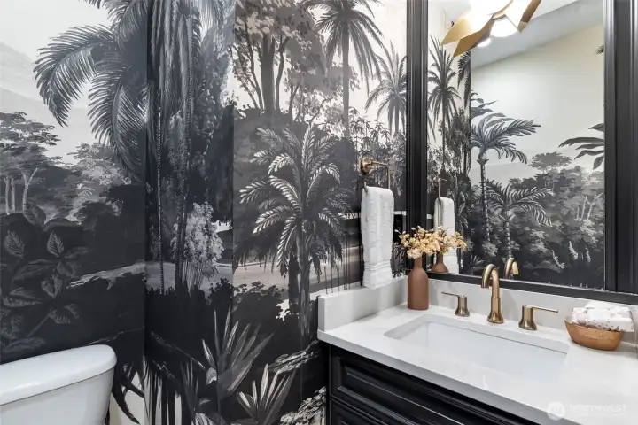 Main floor 1/2 bath.