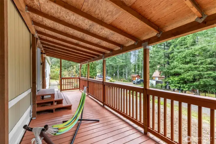 Spacious covered front deck