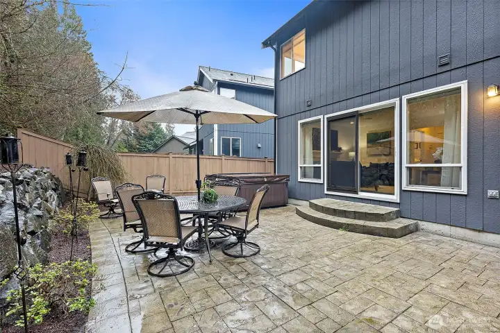 Private back yard with pavers