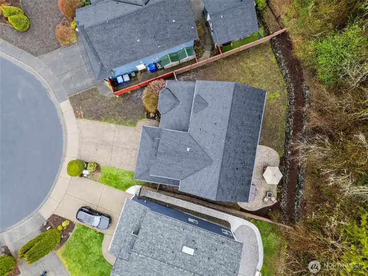 Convenient location-New Roof in 2025