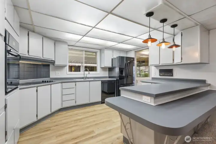 Open kitchen with lots of storage and counterspace