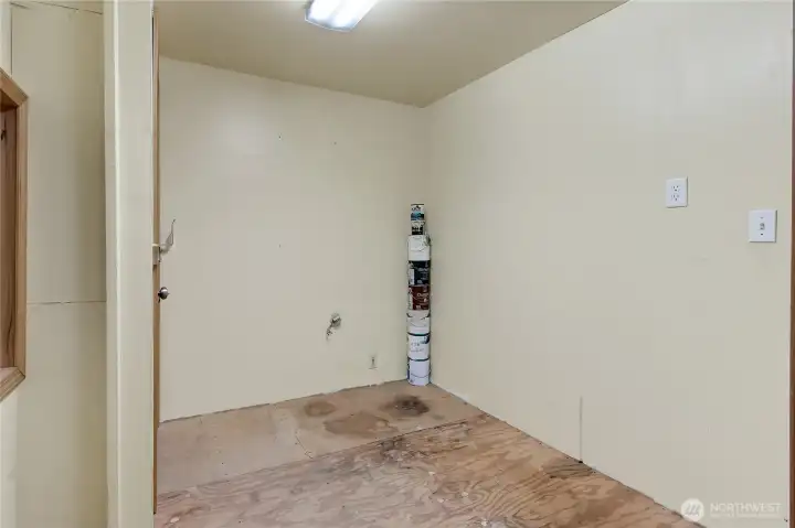 bonus space above garage