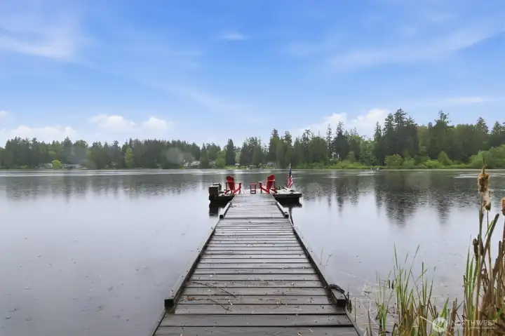 Private dock & beach area; enjoy paddle boarding, kayaking, swimming, fishing or take the detachable dock for a sunset cruise on the lake.