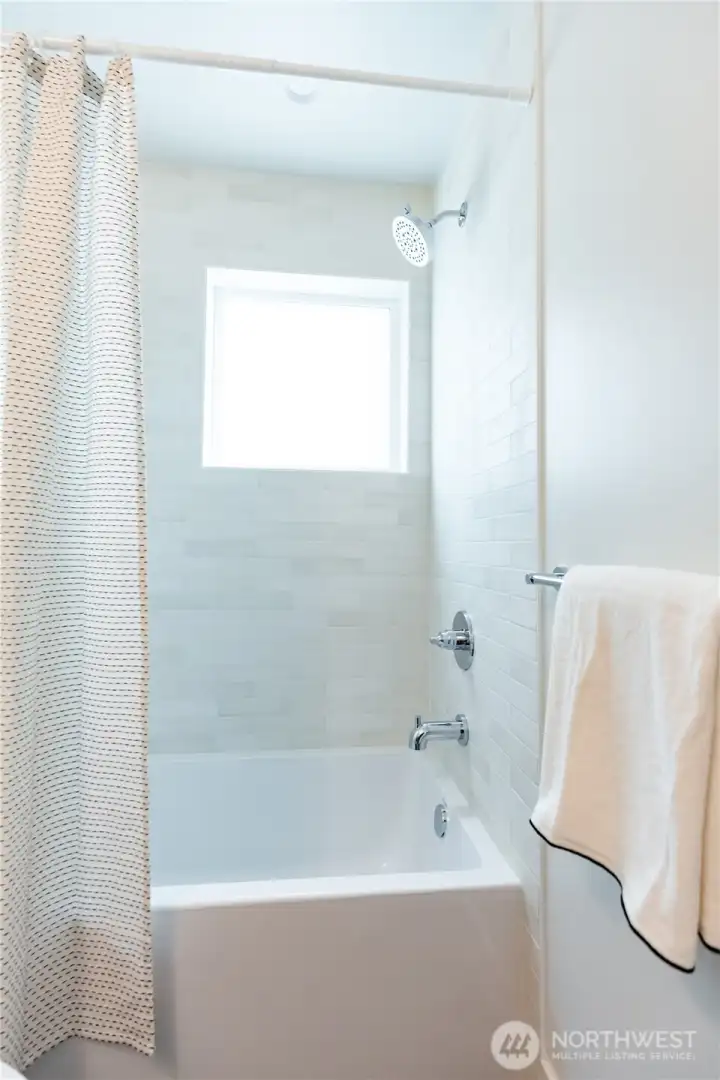 Second floor bath tub and shower Second floor bath tub and shower