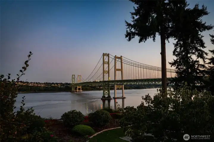 Tacoma   Narrows Bridge at night.