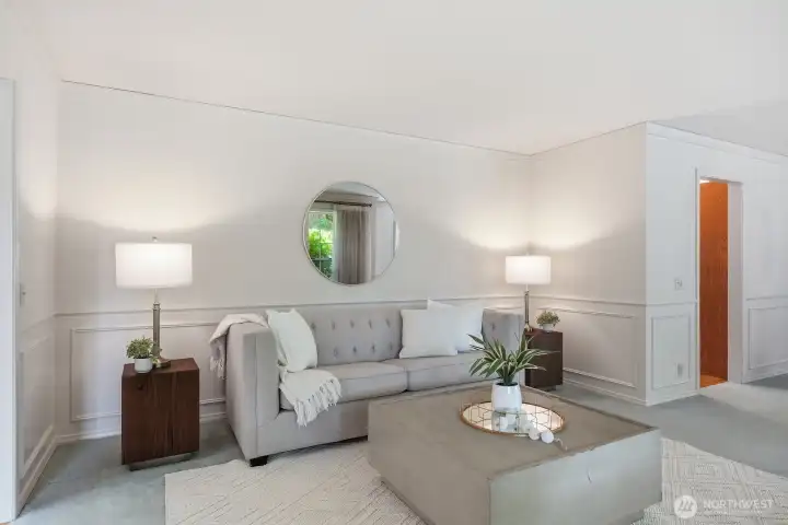 Another view of the living rooom