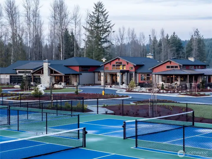 Seven Summits Lodge membership w/ pickleball