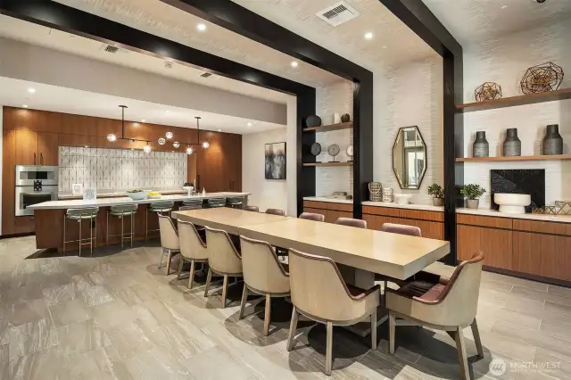 Owner's Suite/Lounge