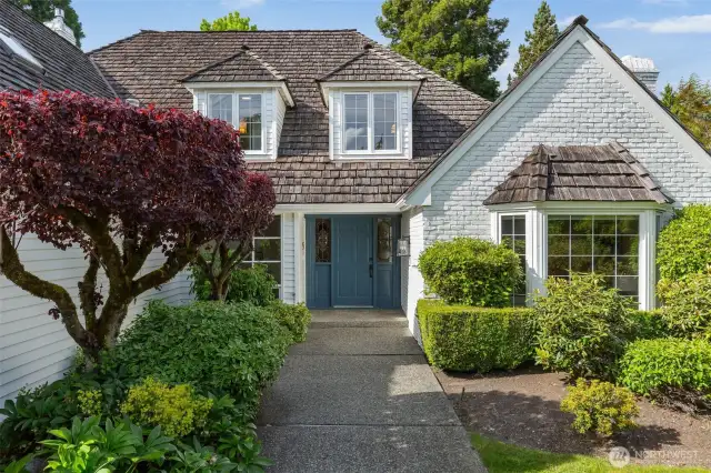 3090 sq ft of comfortable living