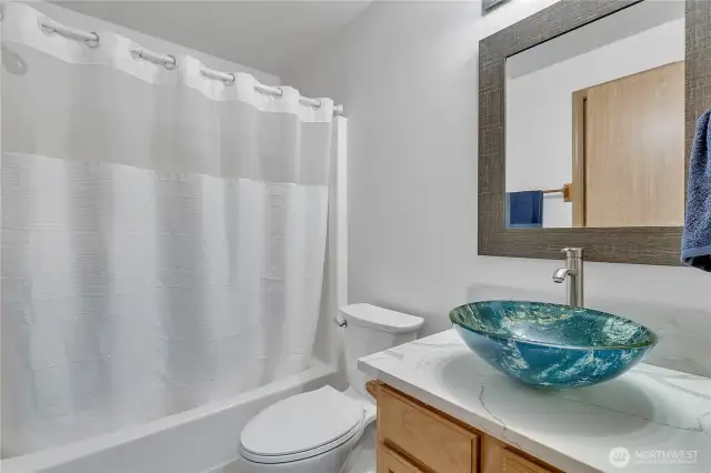 Main floor full bathroom.