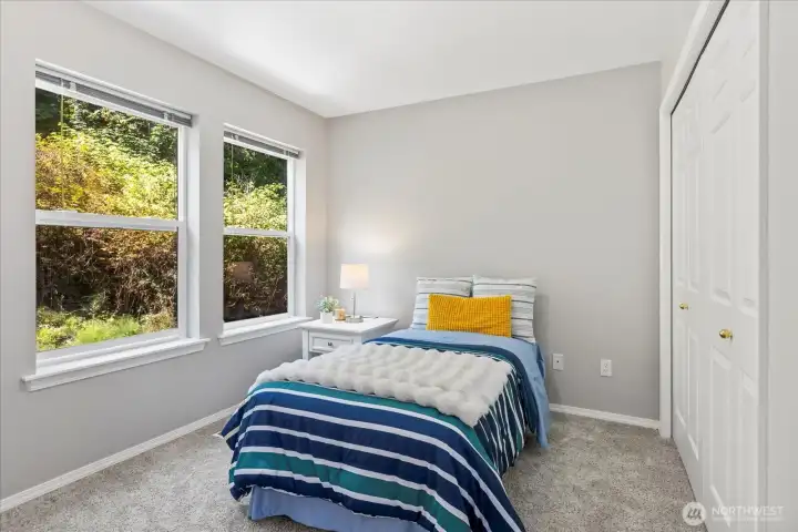 2nd bedroom