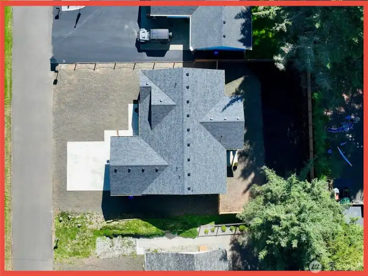 8,315 sf parcel.