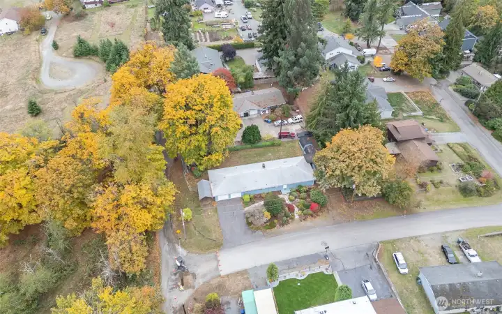 Major highways are easily accessed (I-5, 167, 18)