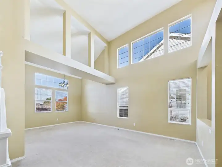 Entertainer's Dining Room and Living