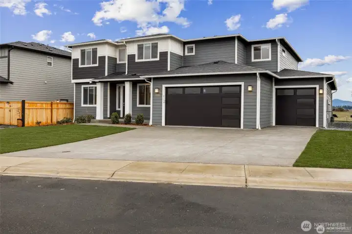 This is a general representation of floor plan and may vary from actual home constructed. Features in photos, upgrades, elevation, materials, dimensions and layout all subject to change without notice.