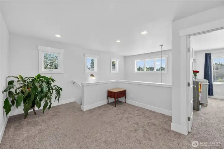 Open loft area at top of landing. Would make wonderful office or reading space. Open loft area at top of landing. Would make wonderful office or reading space.