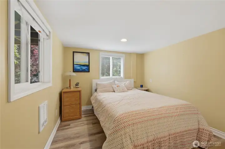 Guest bedroom in the lower level. Guest bedroom in the lower level.