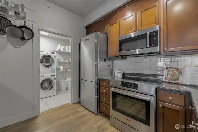 Kitchen/Laundry Room