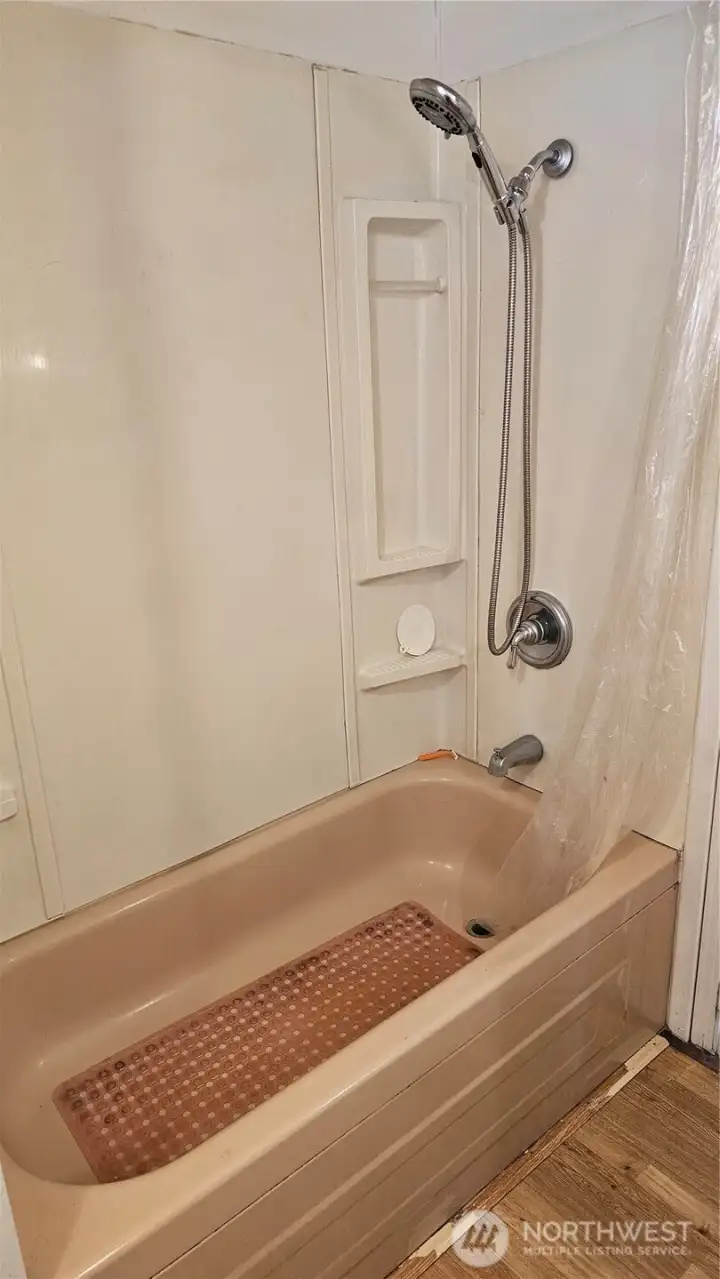 Full Bath