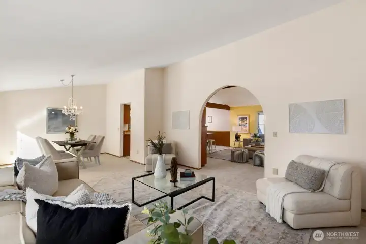 Fantastic floor plan with easy flow between spaces.