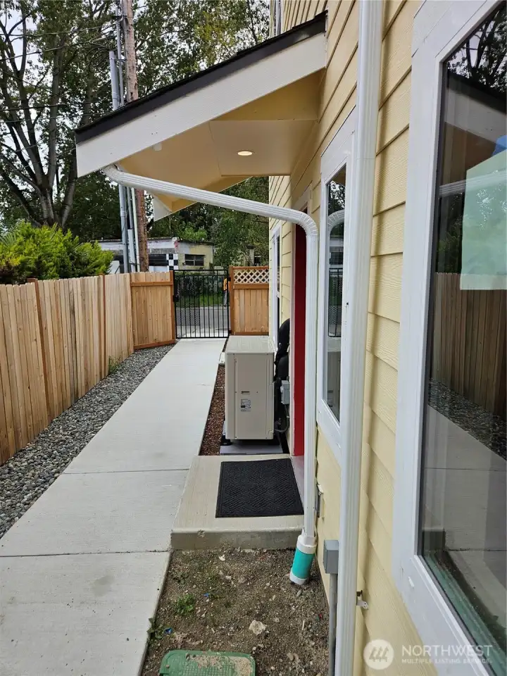 Side Security Gate