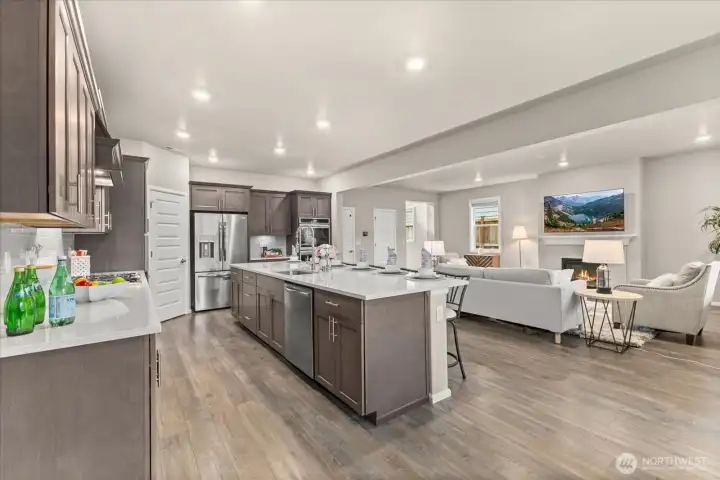 Quartz Counters and Stainless Steel Appliances