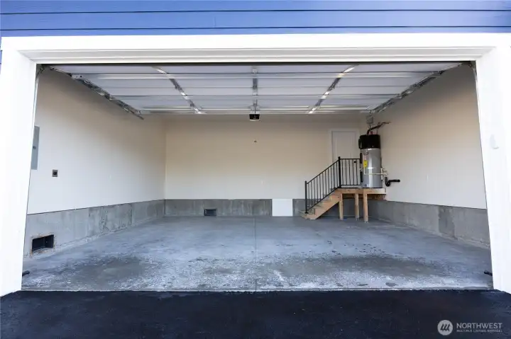 Vaulted 2 car garage