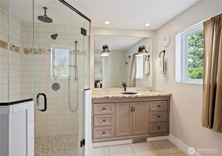 Bath off main bedroom with large walk in shower