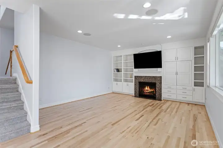 Family room with high-end entertainment/sound system