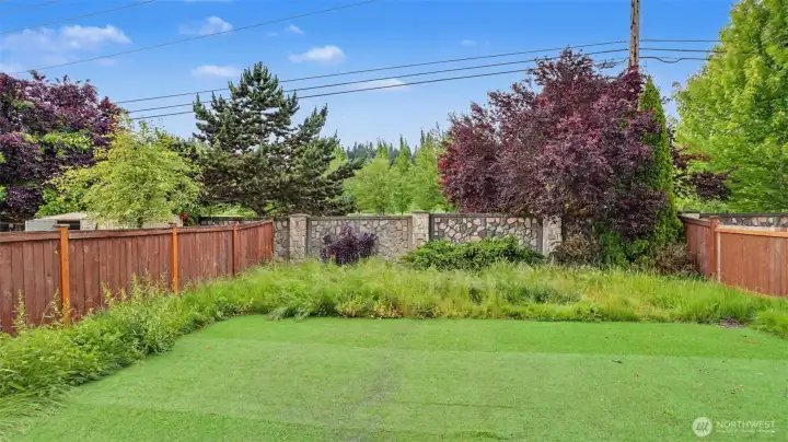 Ideally located across from a community park with easy access to freeways, shopping, dining, and everyday amenities.