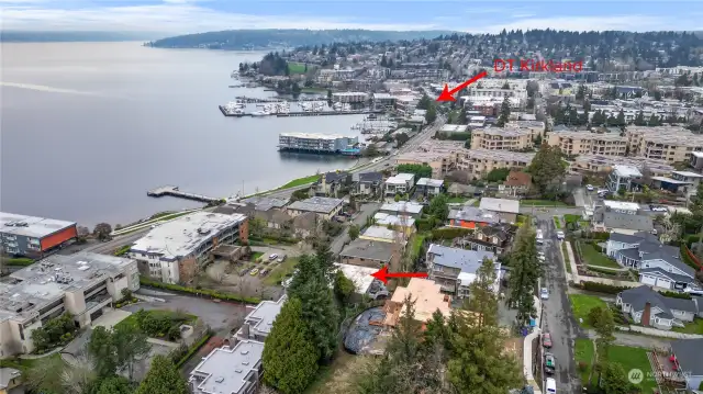 Walkable to Downtown Kirkland restaurants and shopping.