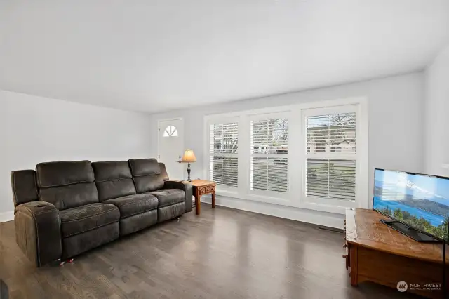 Spacious front living room