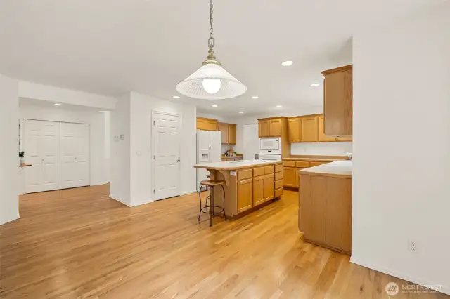 Kitchen Dining Area