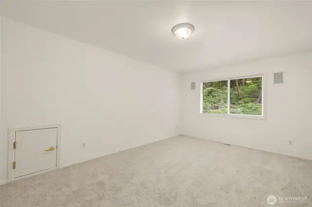 Upper Level Bedroom/Den
